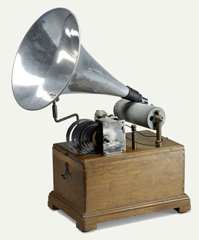 Object: cylinder phonograph