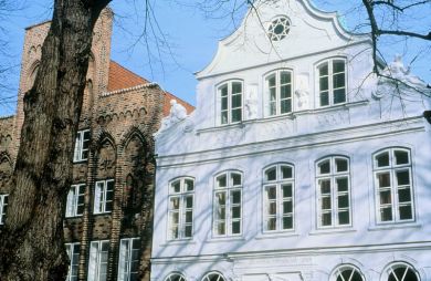 Facade of Buddenbrook House, originally rom the year 1758 Facade of Buddenbrook House, originally rom the year 1758